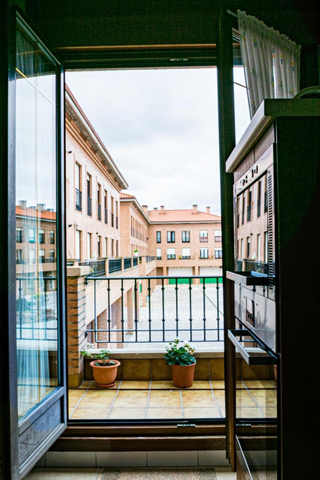 Апартаменты Piso/Apartamento Авила Экстерьер фото
